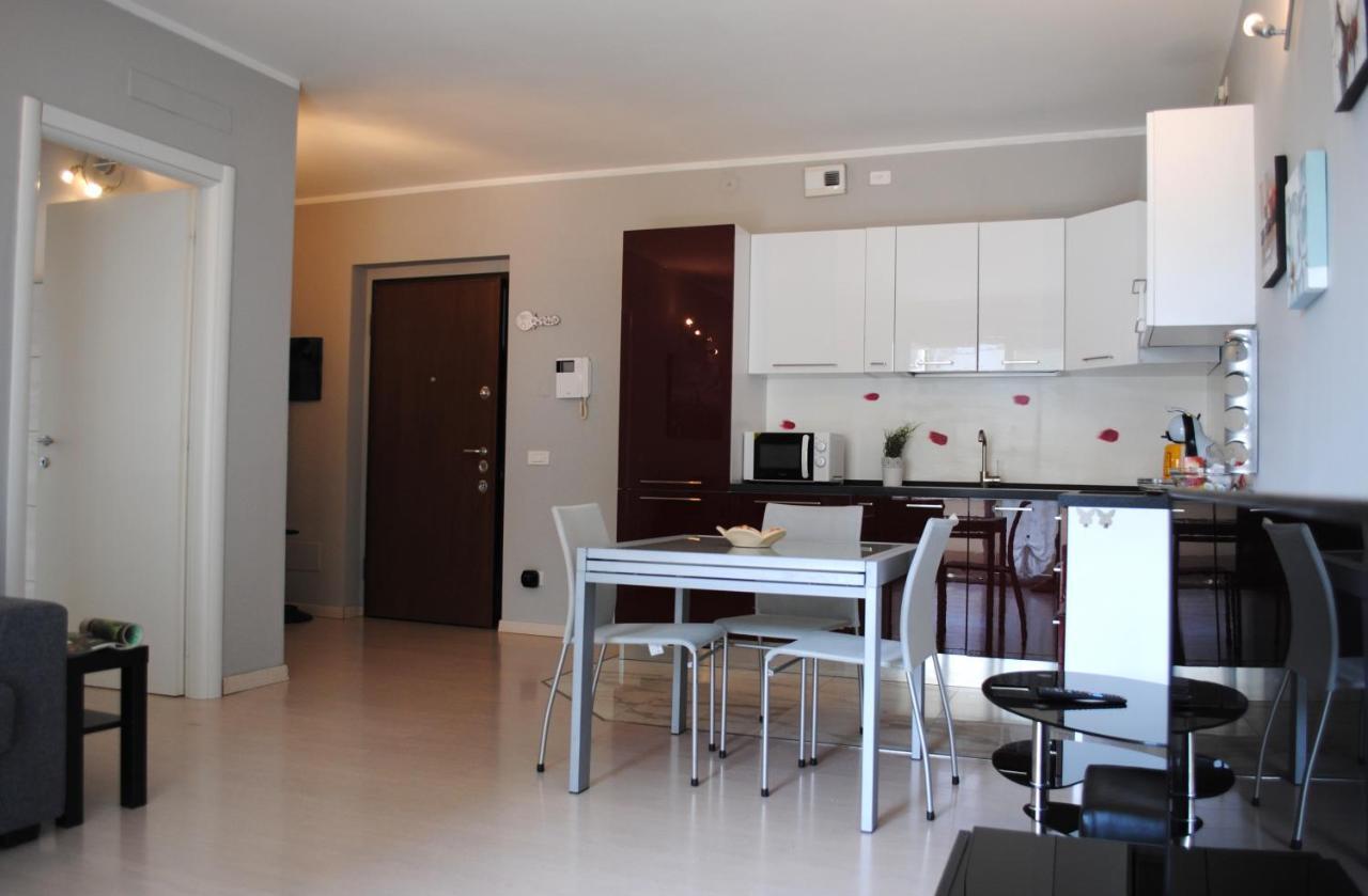 Bnbook - Metropolitan Expo Flat 4 Rho Exterior photo